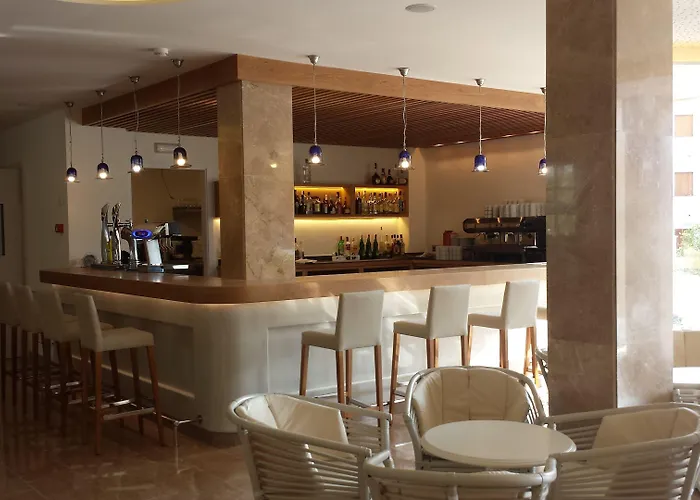 Puerto Azul 酒店 4*