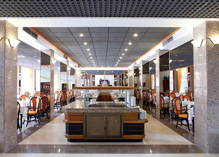 Puerto Azul 4* 波连萨港