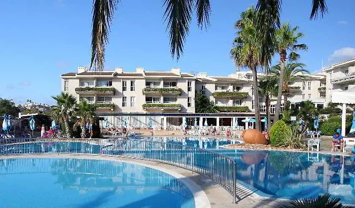 Puerto Azul 4* 波连萨港