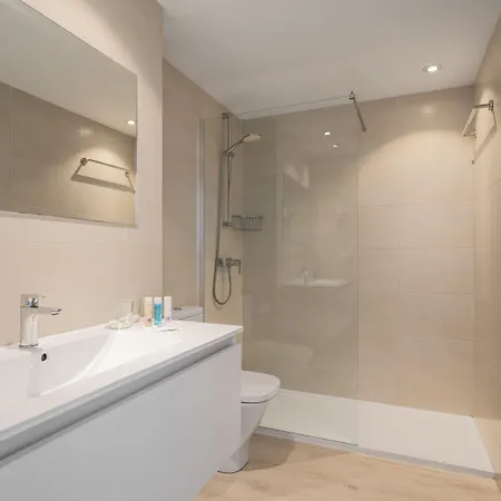 プエルト アスール スイート 4*