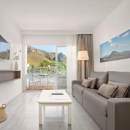 プエルト アスール スイート ホテル 4*