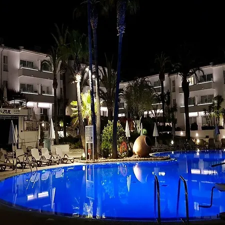 Puerto Azul Порт-де-Польєнса