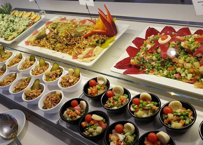 מלון Puerto Azul 4*